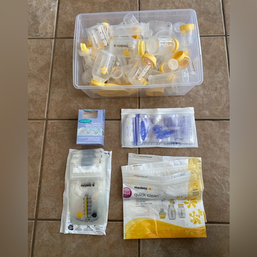 Medela bottles and accessories